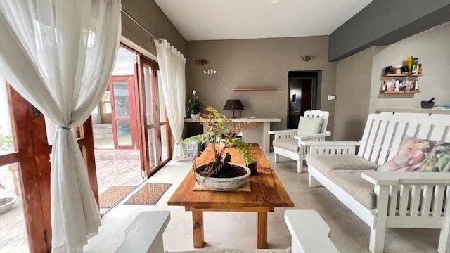 5 Bedroom Property for Sale in Ramsgate KwaZulu-Natal