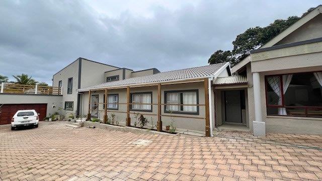 5 Bedroom Property for Sale in Ramsgate KwaZulu-Natal