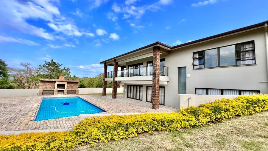 4 Bedroom Property for Sale in Umtentweni KwaZulu-Natal