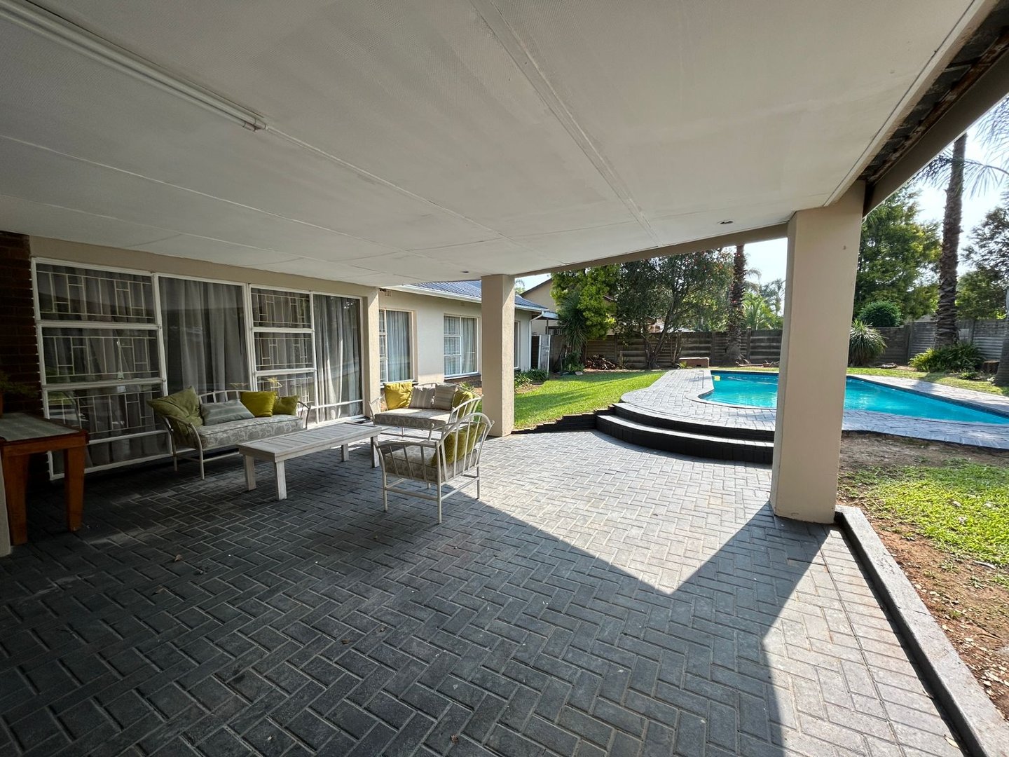 4 Bedroom Property for Sale in Huttenheights KwaZulu-Natal