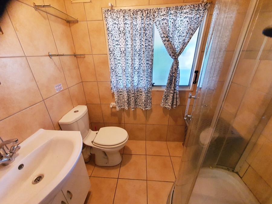 2 Bedroom Property for Sale in Hibberdene KwaZulu-Natal