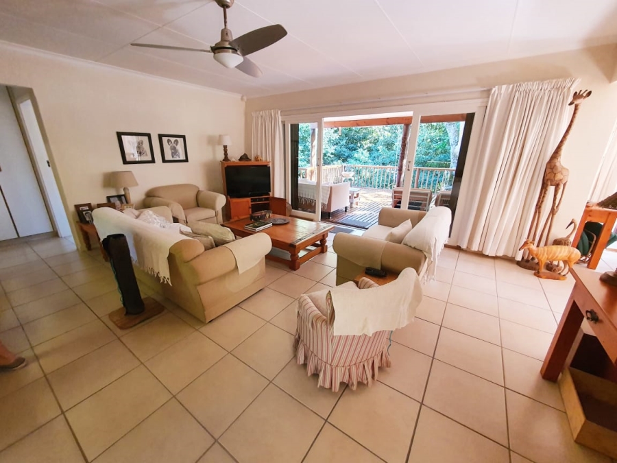 3 Bedroom Property for Sale in Uvongo KwaZulu-Natal