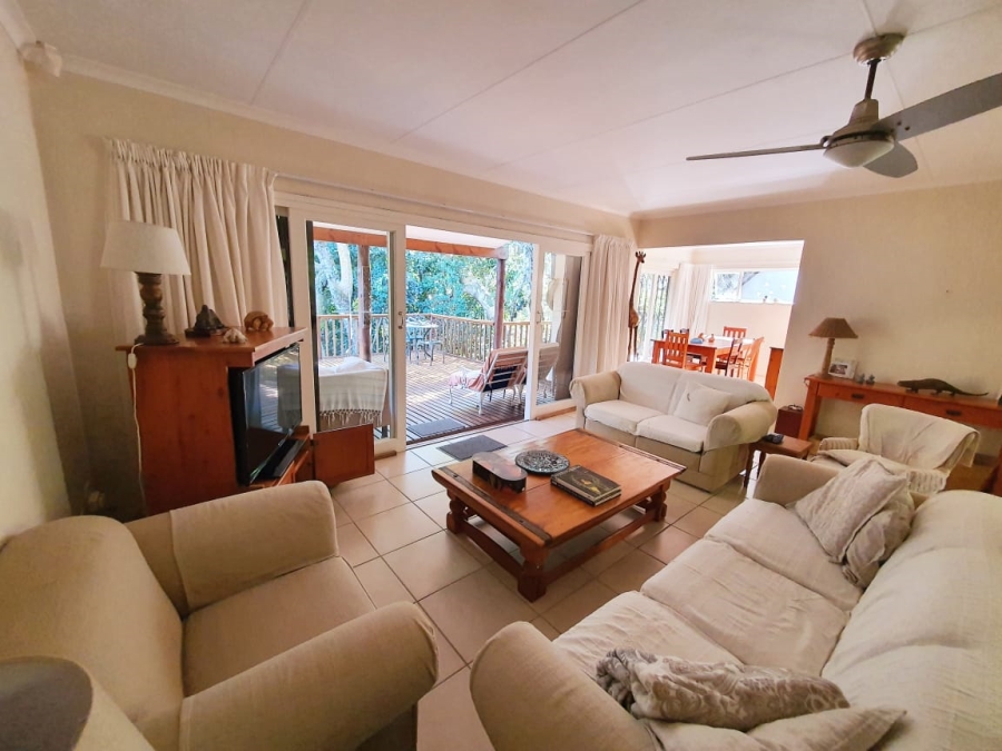 3 Bedroom Property for Sale in Uvongo KwaZulu-Natal