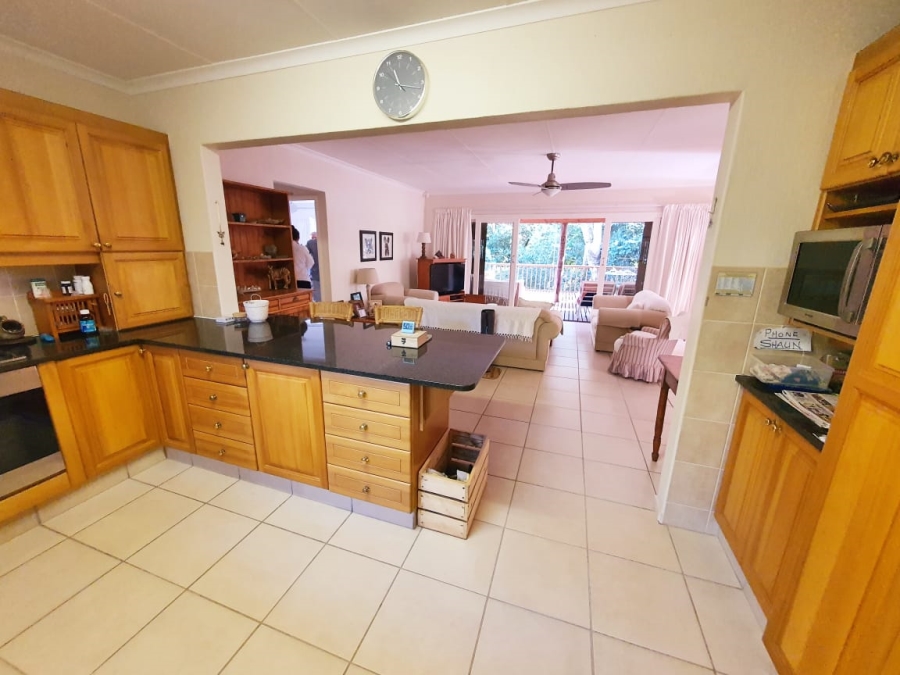 3 Bedroom Property for Sale in Uvongo KwaZulu-Natal