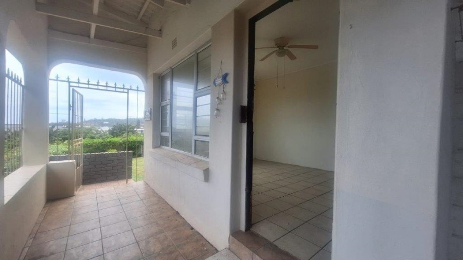 2 Bedroom Property for Sale in Hibberdene KwaZulu-Natal