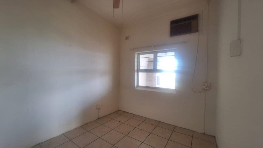 2 Bedroom Property for Sale in Hibberdene KwaZulu-Natal