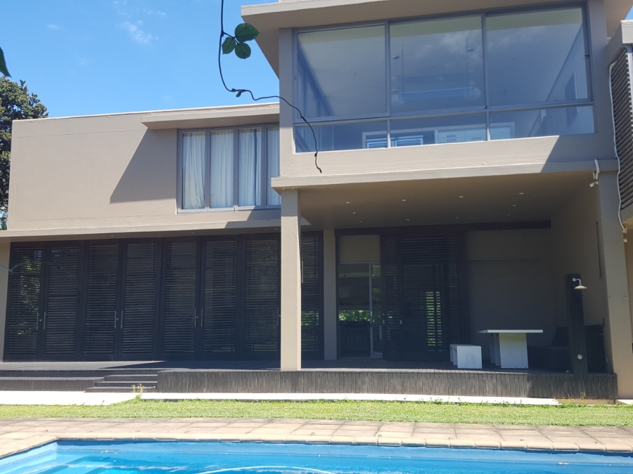 6 Bedroom Property for Sale in Umtentweni KwaZulu-Natal