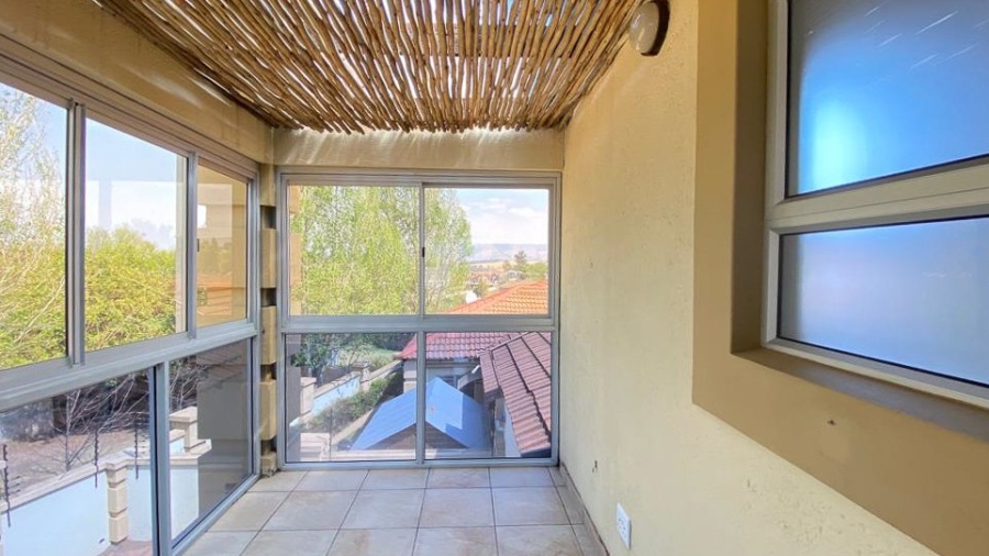 4 Bedroom Property for Sale in Aviary Hill KwaZulu-Natal