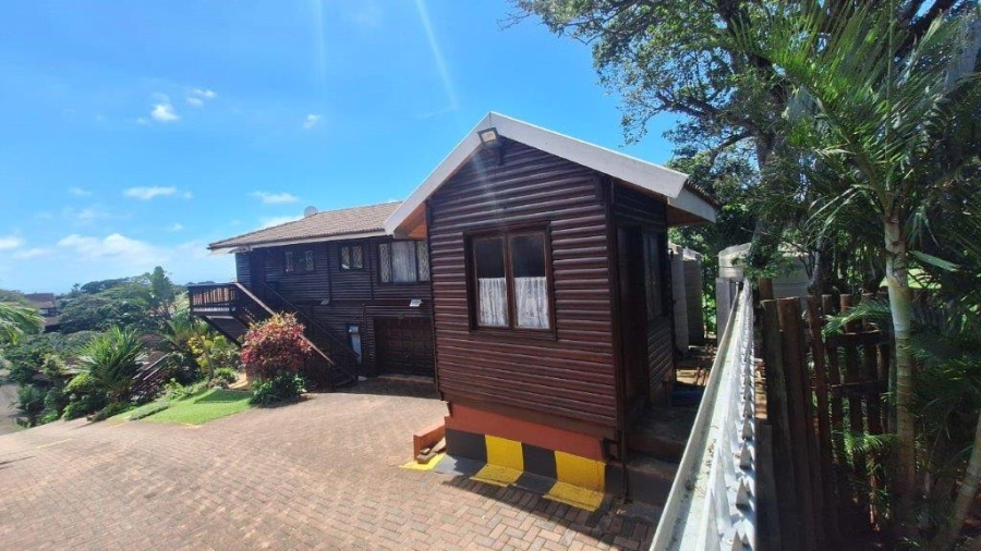 3 Bedroom Property for Sale in Southport KwaZulu-Natal