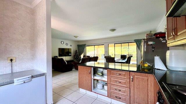 4 Bedroom Property for Sale in St Michaels On Sea KwaZulu-Natal