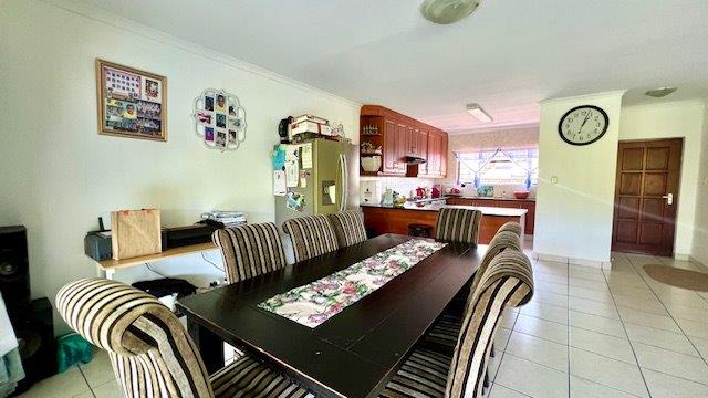 4 Bedroom Property for Sale in St Michaels On Sea KwaZulu-Natal