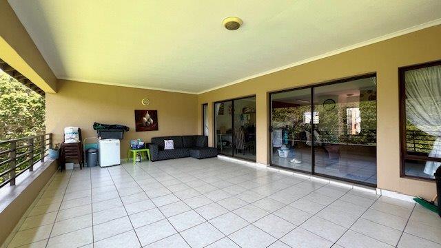 4 Bedroom Property for Sale in St Michaels On Sea KwaZulu-Natal