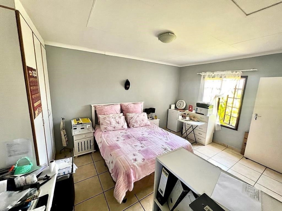 3 Bedroom Property for Sale in Margate KwaZulu-Natal