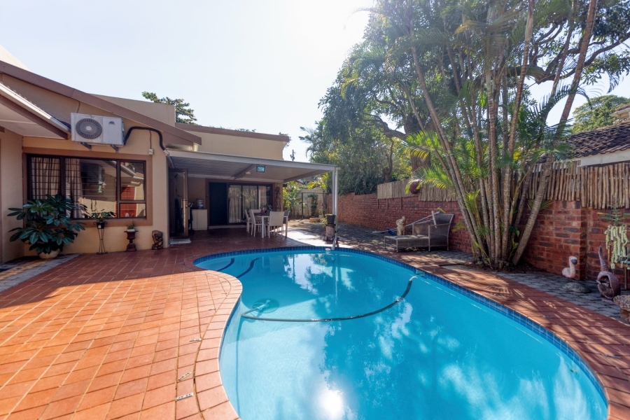 5 Bedroom Property for Sale in Deepdale KwaZulu-Natal