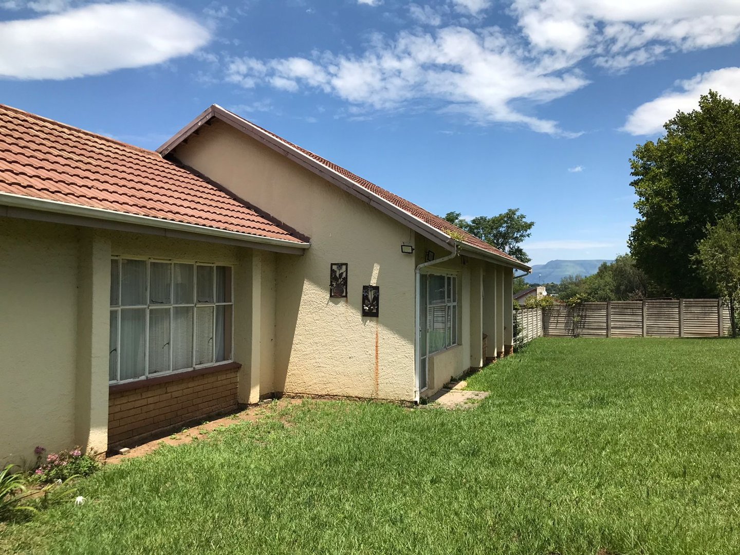 3 Bedroom Property for Sale in Signal Hill KwaZulu-Natal