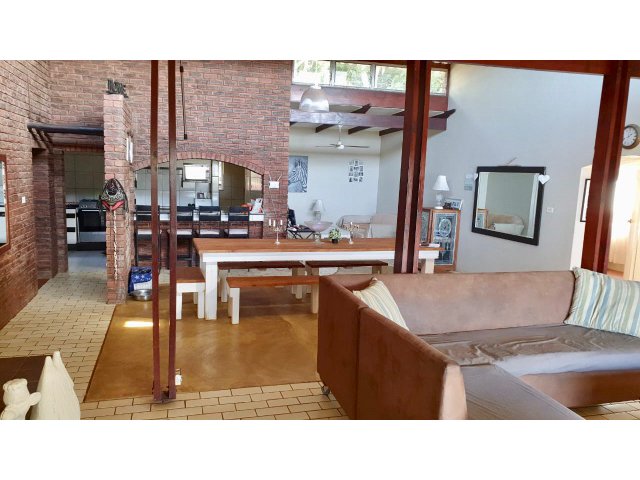 3 Bedroom Property for Sale in Freeland Park KwaZulu-Natal