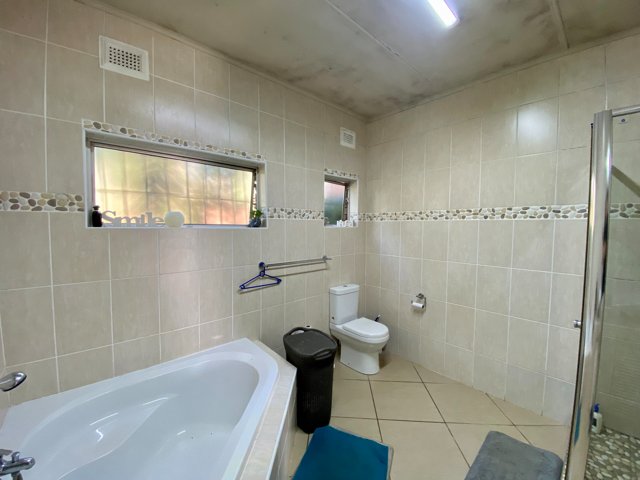 3 Bedroom Property for Sale in Freeland Park KwaZulu-Natal