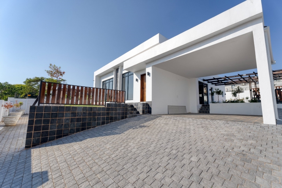 3 Bedroom Property for Sale in Sheffield Beach KwaZulu-Natal