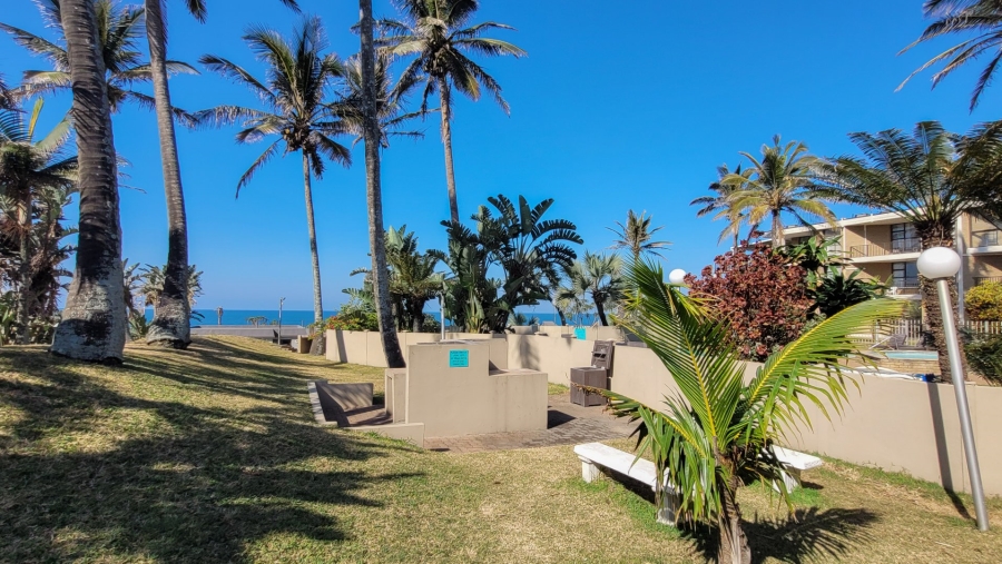 2 Bedroom Property for Sale in Compensation Beach KwaZulu-Natal