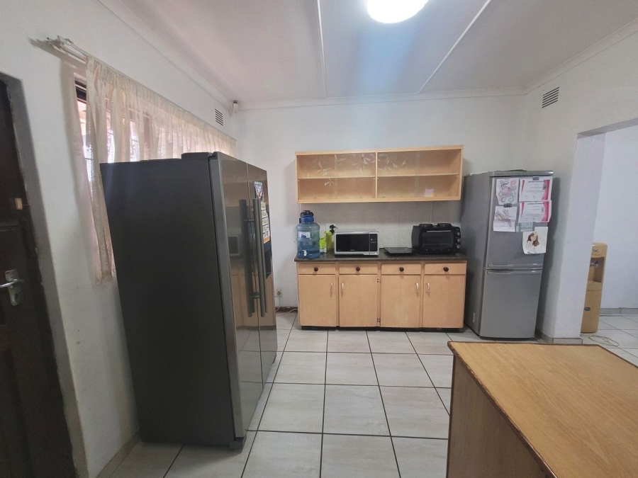 3 Bedroom Property for Sale in Southport KwaZulu-Natal