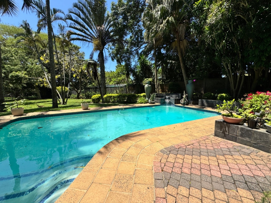 5 Bedroom Property for Sale in Meer En See KwaZulu-Natal