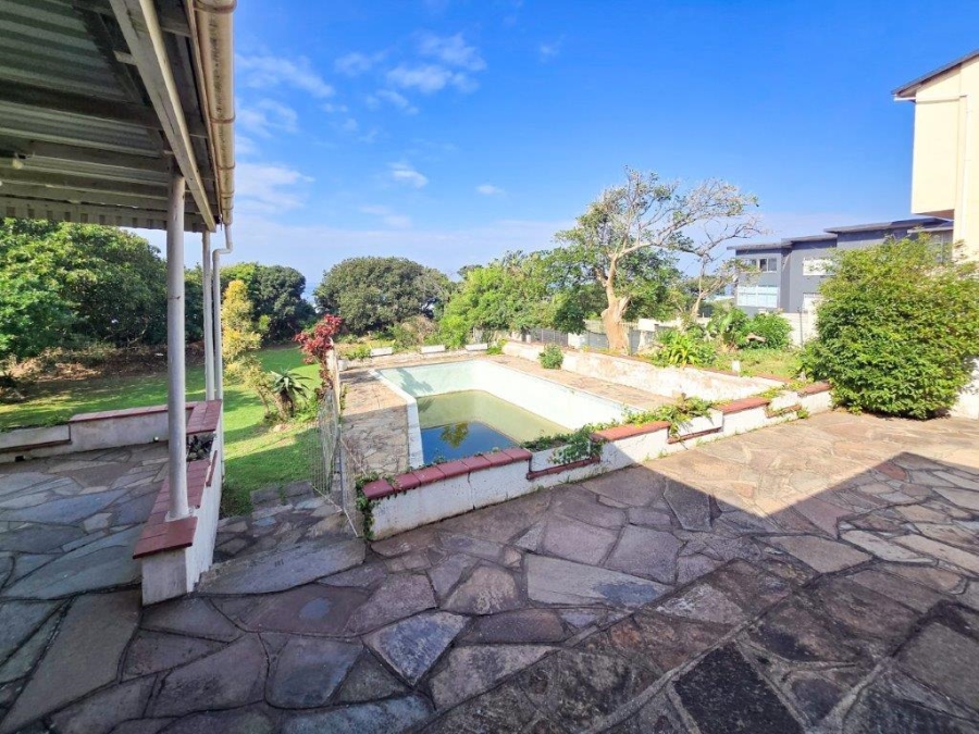 5 Bedroom Property for Sale in Hibberdene KwaZulu-Natal