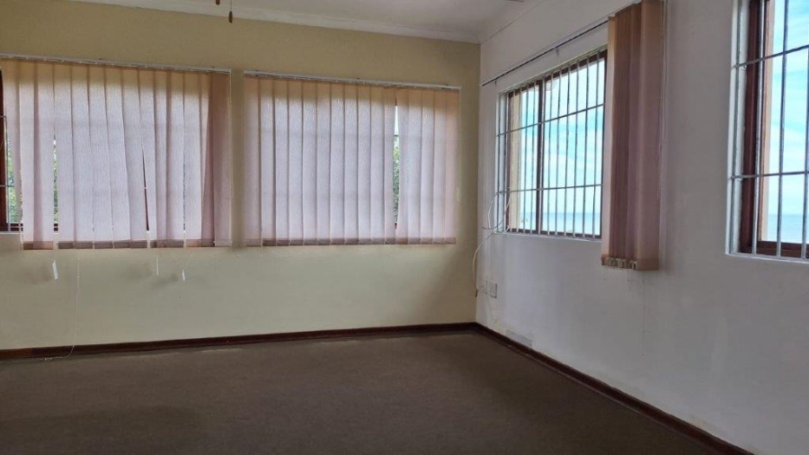 3 Bedroom Property for Sale in Sunwich Port KwaZulu-Natal