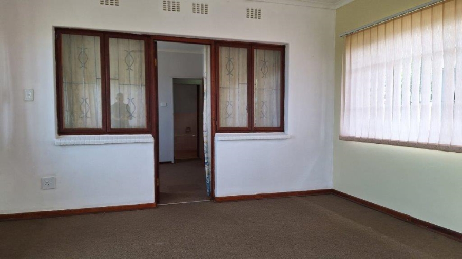 3 Bedroom Property for Sale in Sunwich Port KwaZulu-Natal