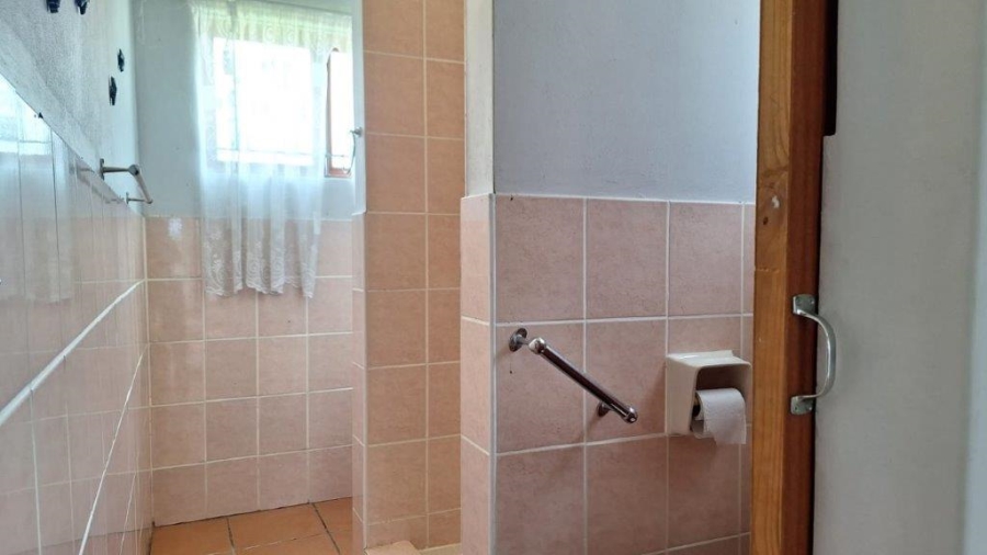 3 Bedroom Property for Sale in Sunwich Port KwaZulu-Natal