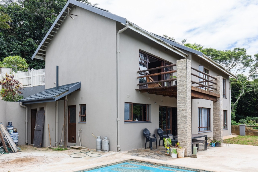 4 Bedroom Property for Sale in Umtentweni KwaZulu-Natal