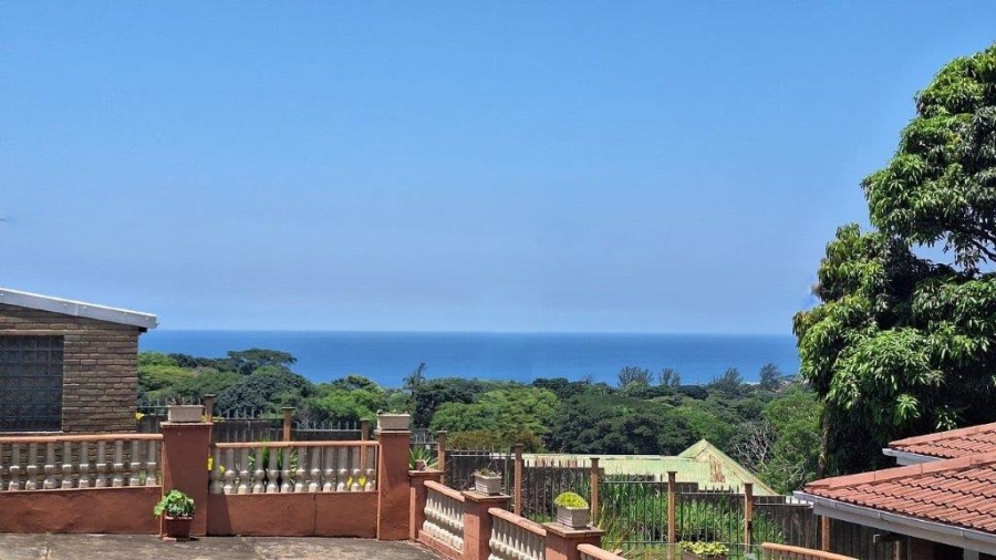 6 Bedroom Property for Sale in Southport KwaZulu-Natal