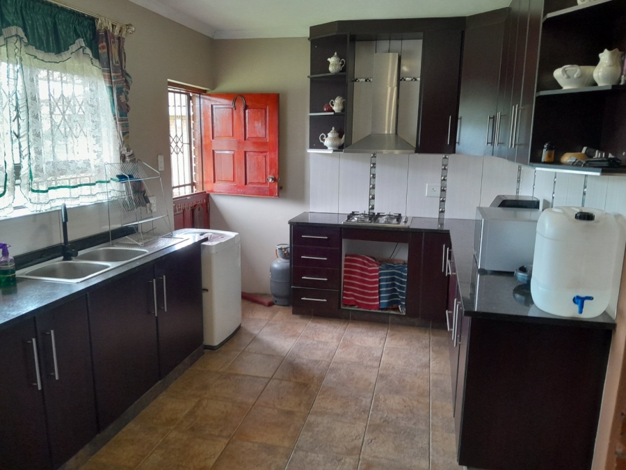 3 Bedroom Property for Sale in Umzinto KwaZulu-Natal