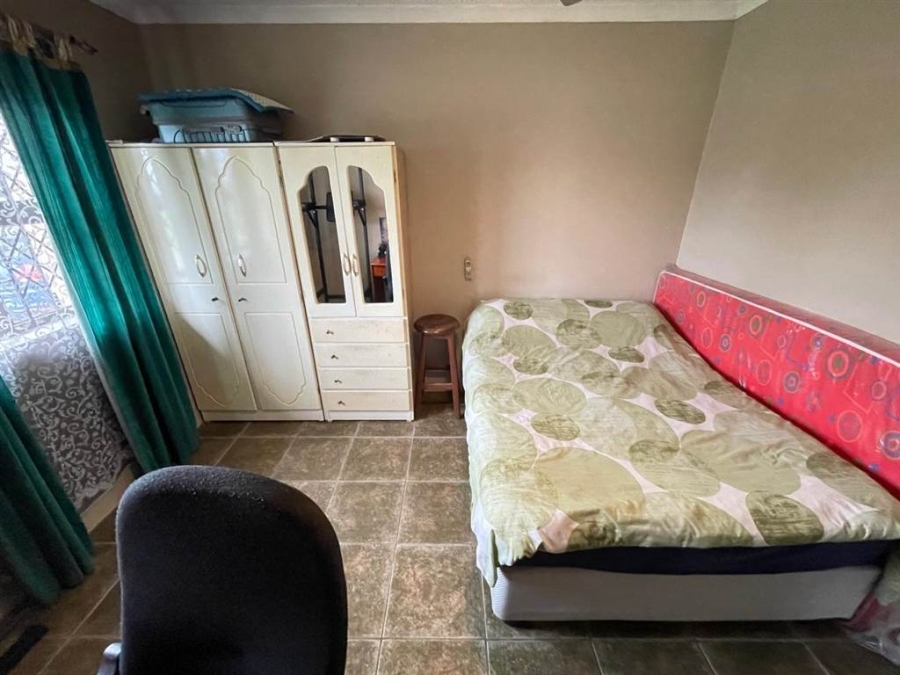 3 Bedroom Property for Sale in Umzinto KwaZulu-Natal