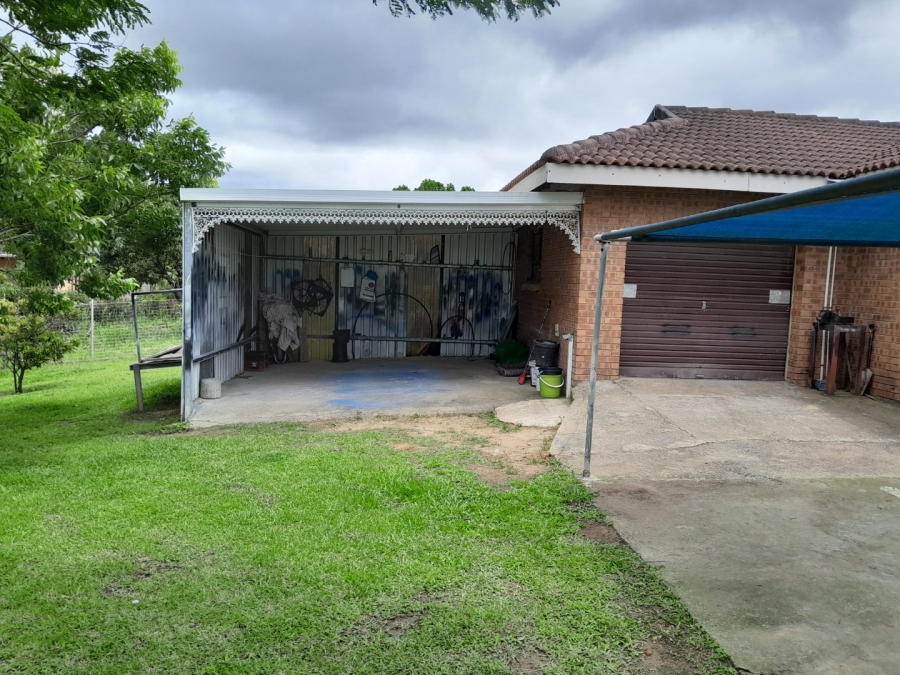 3 Bedroom Property for Sale in Umzinto KwaZulu-Natal