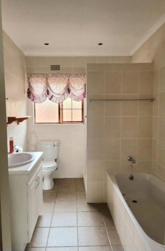 To Let 2 Bedroom Property for Rent in Howick North KwaZulu-Natal