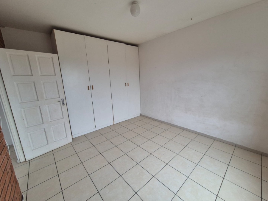 To Let 2 Bedroom Property for Rent in Bluff KwaZulu-Natal