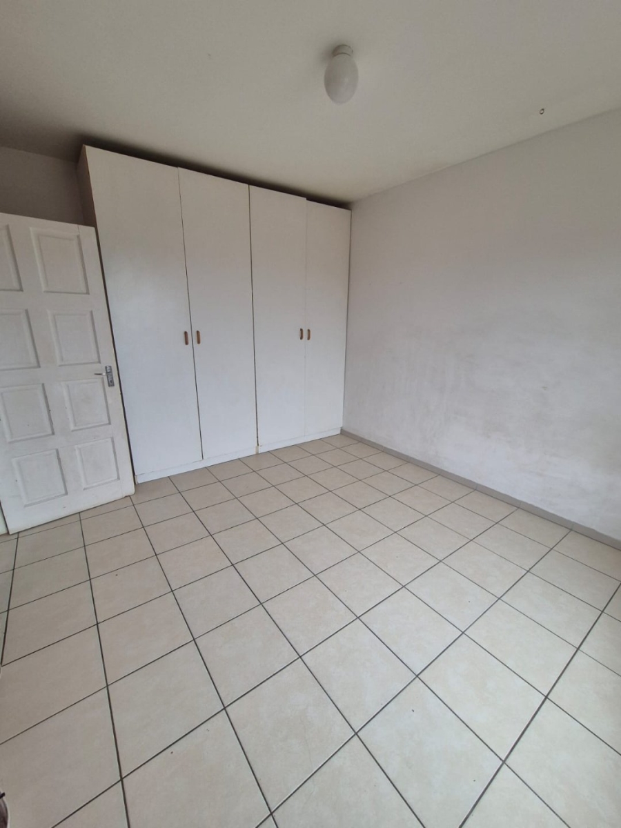 To Let 2 Bedroom Property for Rent in Bluff KwaZulu-Natal