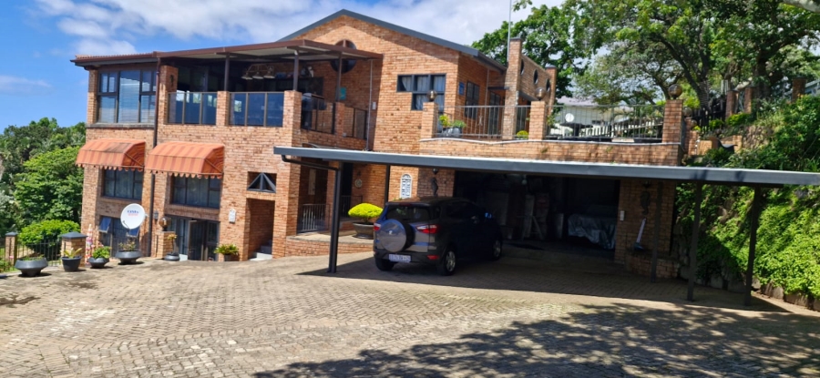 6 Bedroom Property for Sale in Trafalgar KwaZulu-Natal