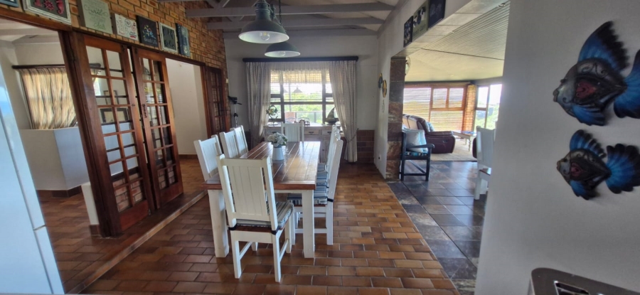 6 Bedroom Property for Sale in Trafalgar KwaZulu-Natal