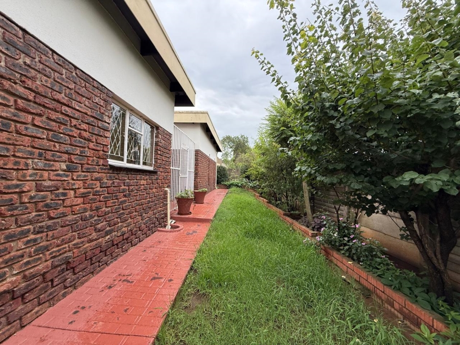 4 Bedroom Property for Sale in Huttenheights KwaZulu-Natal