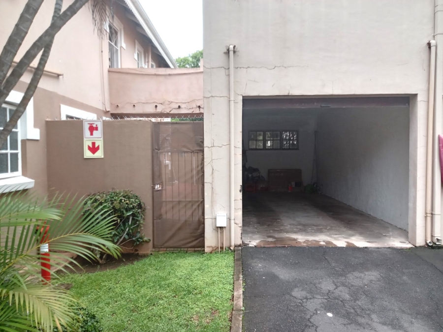 3 Bedroom Property for Sale in Scottsville KwaZulu-Natal