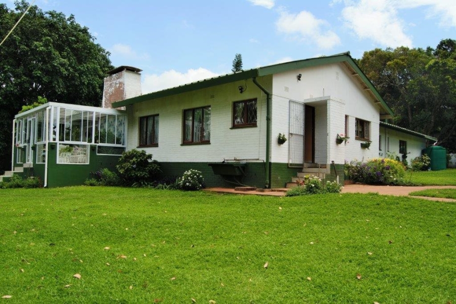 4 Bedroom Property for Sale in Umtentweni KwaZulu-Natal