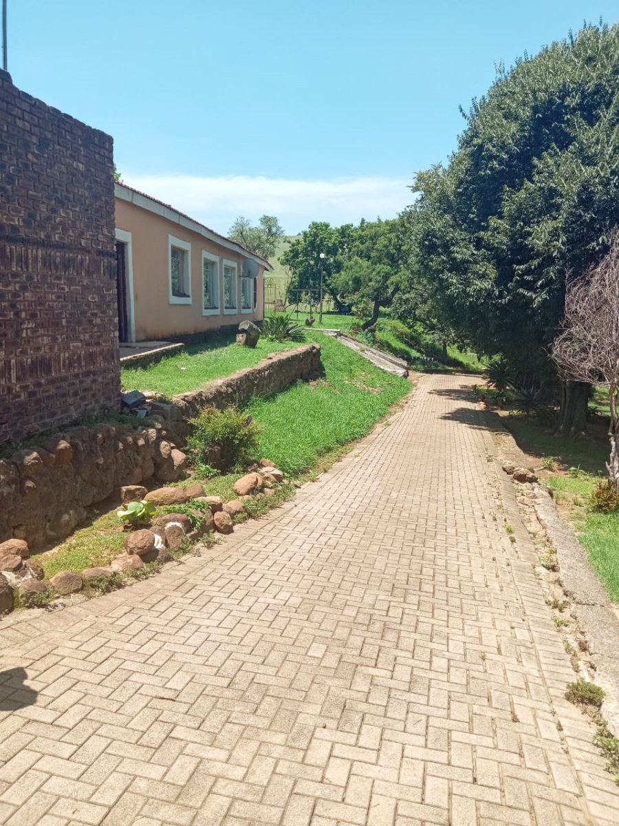 5 Bedroom Property for Sale in Newcastle Rural KwaZulu-Natal