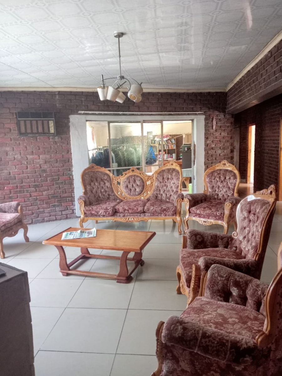 5 Bedroom Property for Sale in Newcastle Rural KwaZulu-Natal