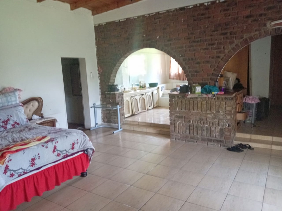 5 Bedroom Property for Sale in Newcastle Rural KwaZulu-Natal