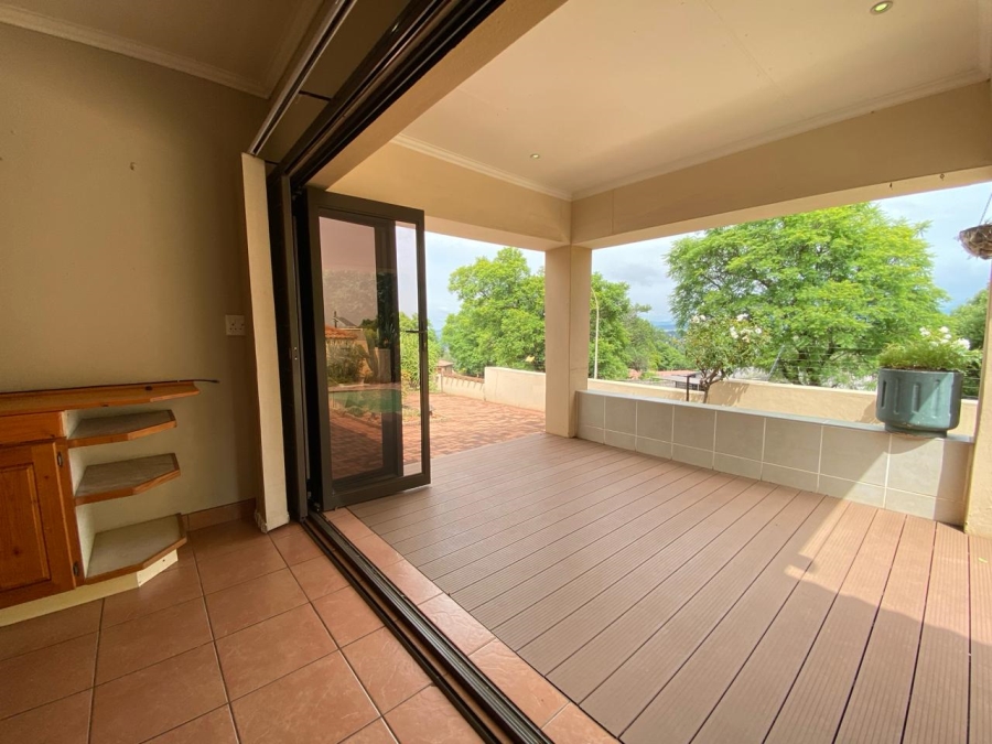 2 Bedroom Property for Sale in Signal Hill KwaZulu-Natal