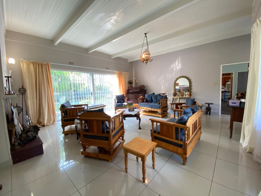 6 Bedroom Property for Sale in Huttenheights KwaZulu-Natal