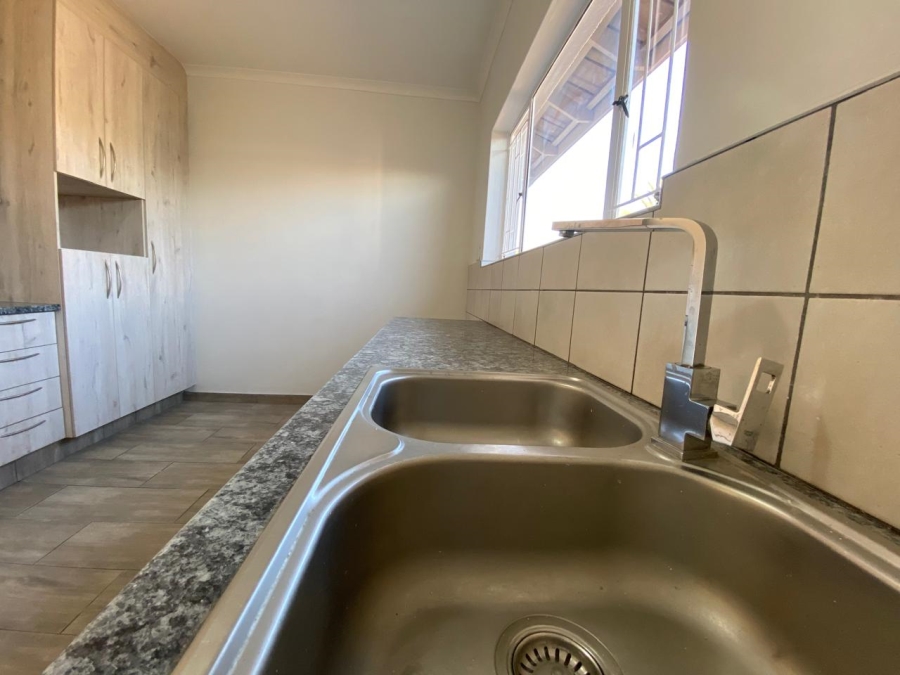 3 Bedroom Property for Sale in Schuinshoogte KwaZulu-Natal