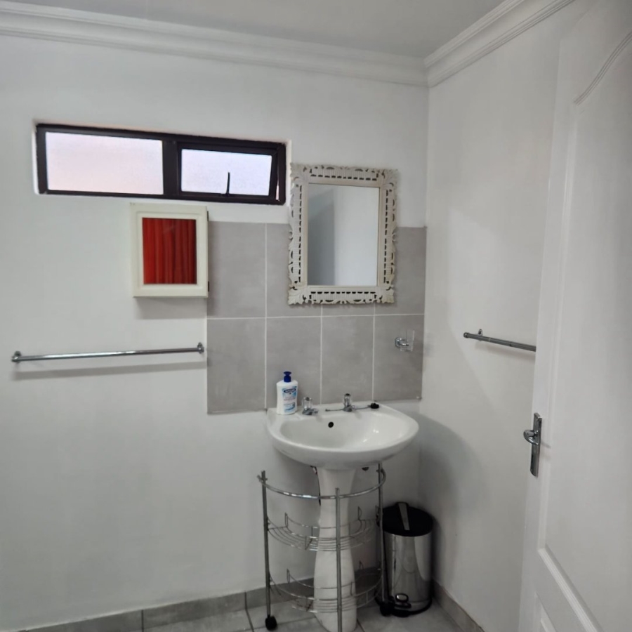 6 Bedroom Property for Sale in Newcastle KwaZulu-Natal