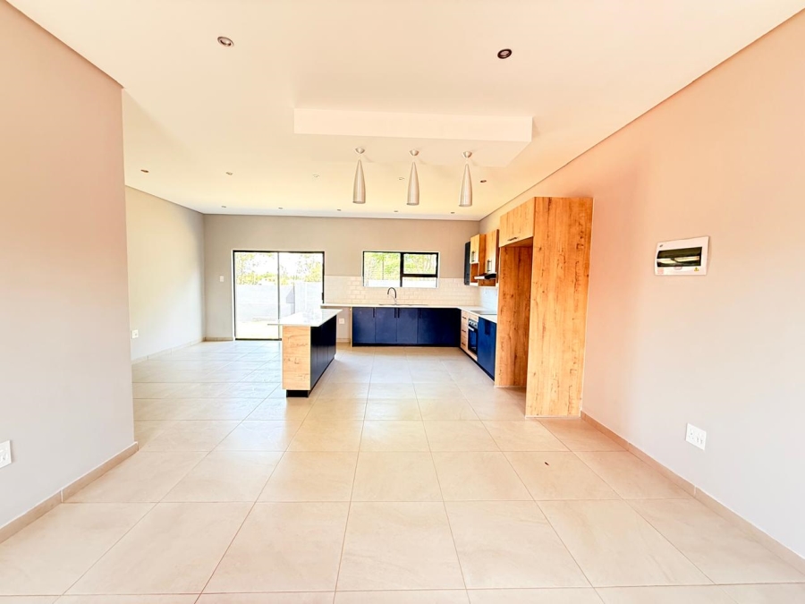 To Let 3 Bedroom Property for Rent in Schuinshoogte KwaZulu-Natal